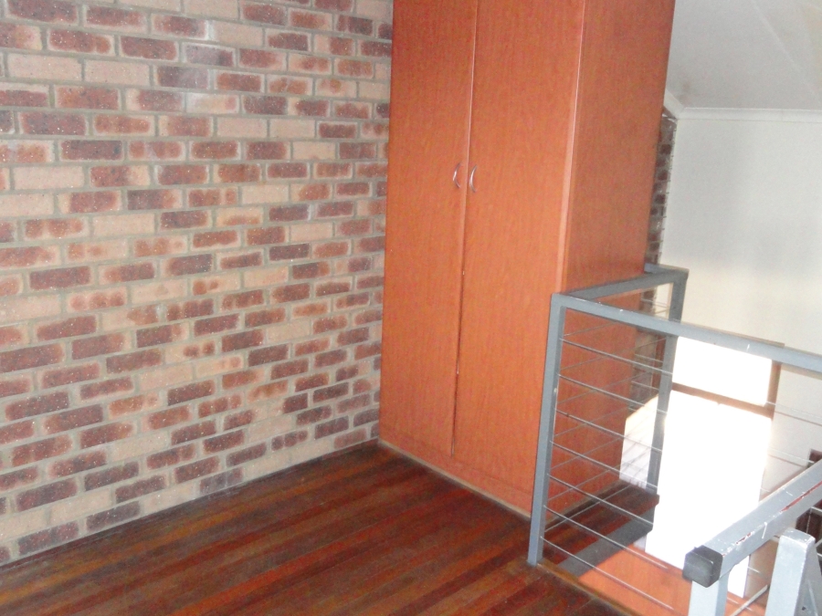 To Let 1 Bedroom Property for Rent in Dassie Rand North West